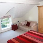York House Bed & Breakfast 4*